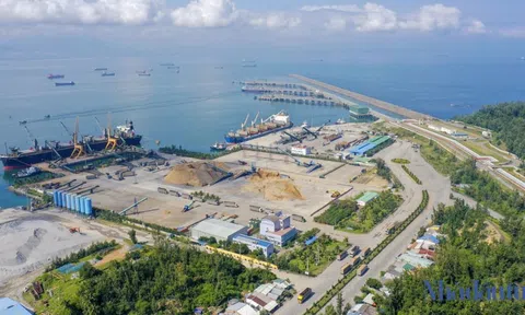 Quảng Ngãi: Thu hút được 3,85 tỷ USD đầu tư vào khu kinh tế và các khu công nghiệp