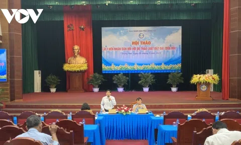 Cần quy định rõ về đất nông nghiệp để dân xây nhà tạm phục vụ sản xuất