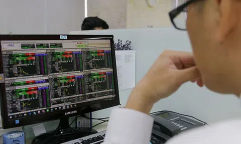 Chứng khoán ngày 04/5: Nhiều cổ phiếu bắt đầu có sự bứt phá