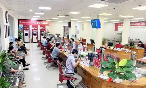 Agribank tiếp tục giảm 0,5%/năm lãi suất cho vay đối với dư nợ trung dài hạn