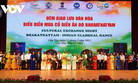 Cần Thơ: Giao lưu văn hóa biểu diễn múa cổ điển Ấn Độ Bharatnatyam
