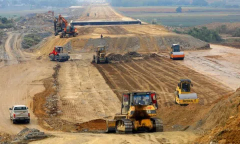 Bộ Giao thông vận tải sẽ lập 2 tổ công tác kiểm tra về vật liệu cao tốc Bắc – Nam