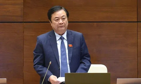 Bộ trưởng Bộ Nông nghiệp và Phát triển Nông thôn nói gì trước Quốc hội?