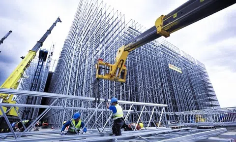 Giá thép trong nước tiếp tục tăng nhẹ