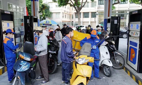 Giá xăng, dầu tăng giảm đan xen, xăng RON 95 ở mức gần 23.000 đồng/lít