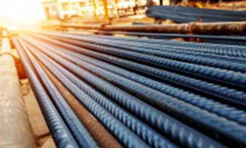 Giá thép tăng nhẹ trên cả 3 miền trong ngày 21/12