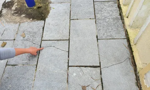 Thừa Thiên - Huế: Công trình văn hóa và nhà lưu niệm nhà thơ Tố Hữu vừa bàn giao đã xuống cấp