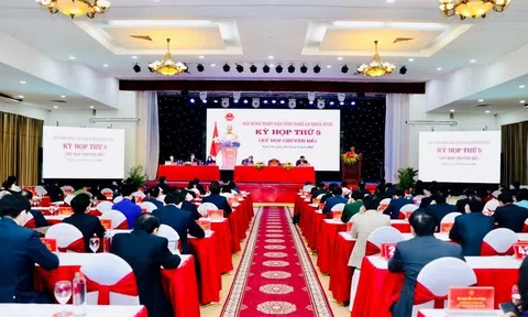 HĐND tỉnh Nghệ An tổ chức kỳ họp bất thường thông qua nhiều Nghị Quyết quan trọng