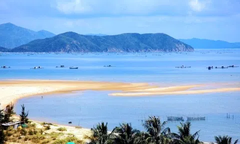 Du lịch Cửa Lò 2022: Những chính sách “táo bạo” chào đón du khách sau đại dịch