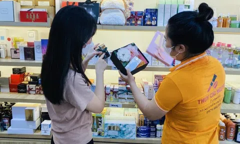 Tặng gì cho chị em ngày 20/10?