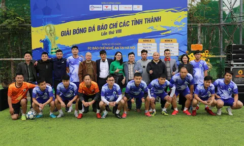 Xác định được 2 đội vô địch Giải bóng đá Báo chí tỉnh thành lần thứ VIII