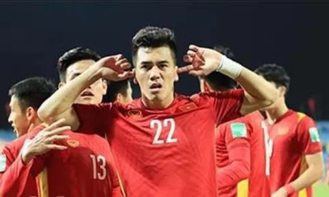 Đội tuyển Việt Nam tặng món quà bất ngờ đầu năm mới khi thắng đậm Trung Quốc