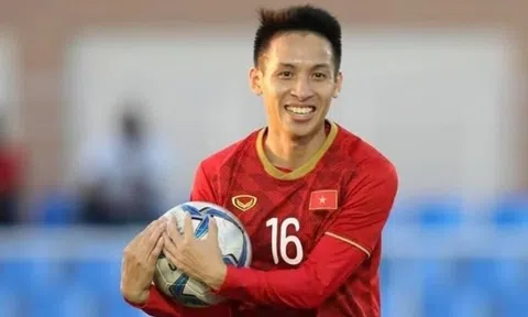 Tiền vệ Hùng Dũng được trao băng Đội trưởng tuyển U23 Việt Nam thi đấu SEA Games 31