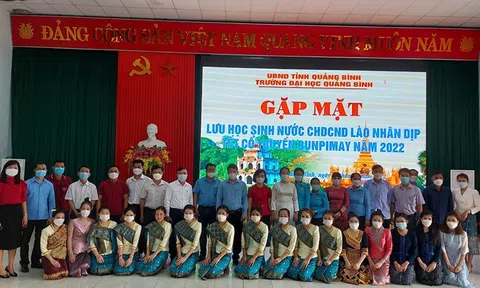 Quảng Bình gặp mặt cán bộ, lưu học sinh Lào nhân dịp Tết cổ truyền Bunpimay