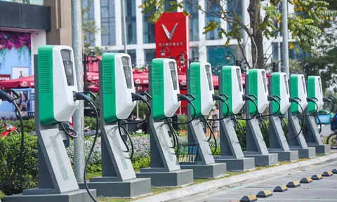 Cần có bộ tiêu chuẩn về xây dựng trạm sạc xe điện?