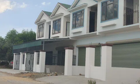 Hà Tĩnh: Hàng loạt ki ốt tại Dự án chợ Kỳ Tân “được” biến thành nhà ở