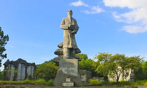 Hà Tĩnh: Lễ hội Hải Thượng Lãn Ông, hướng tới kỷ niệm 232 năm ngày mất Đại danh y Lê Hữu Trác