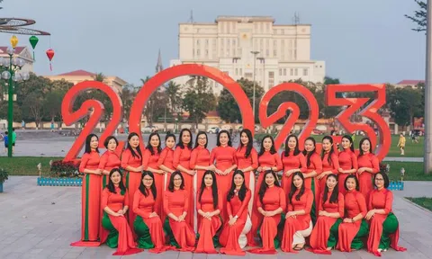 Hà Tĩnh: Phát động cuộc thi “Áo dài với quê hương Hà Tĩnh” và giải bóng chuyền nữ toàn tỉnh