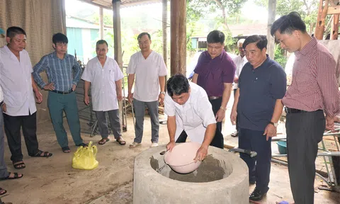 Cách xử lý nguồn nước và vệ sinh môi trường trong mùa mưa lũ