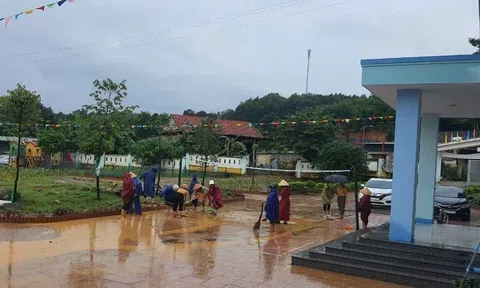 11.265 học sinh vùng lũ của Hà Tĩnh chưa thể đến trường