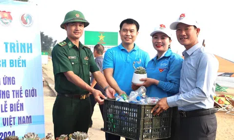 Thanh niên Hà Tĩnh hành động vì Đại dương không rác thải nhựa