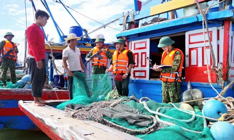 Hà Tĩnh: Đẩy nhanh tiến độ cấp giấy phép cho tàu cá “3 không”