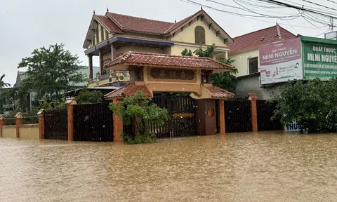 Quảng Bình: Hơn 17.000 ngôi nhà bị ngập lụt do mưa lũ sau bão số 6