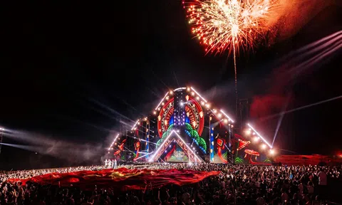 Quảng Trị: Sẽ tổ chức bắn pháo hoa hàng tuần phục vụ du lịch