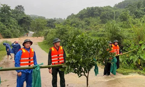 Quảng Trị: Mưa lũ gây chia cắt nhiều địa phương tuyến biên giới phía Tây