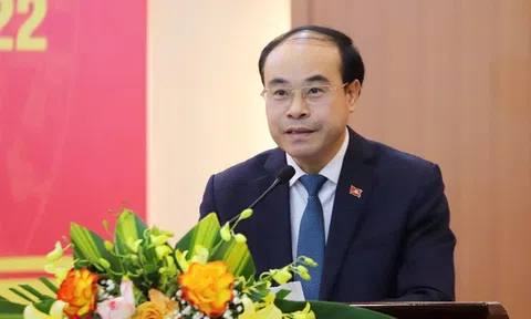 Học và làm theo lời Bác để phụng sự Tổ quốc, phục vụ Nhân dân “Kim chỉ nam” cho mọi hành động