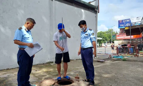 TP. HCM: Đồng loạt kiểm tra cửa hàng xăng dầu tạm dừng hoạt động
