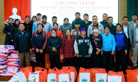 Ấm áp cùng "Xuân yêu thương - Tết xum vầy" với những người có hoàn cảnh khó khăn