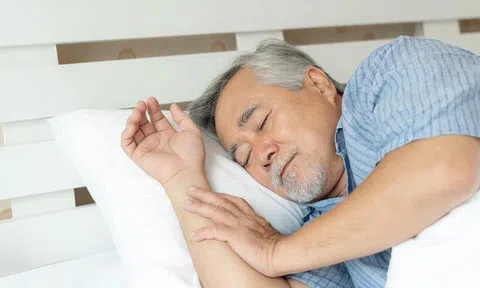 Kinh nghiệm lựa chọn nệm dành cho người lớn tuổi