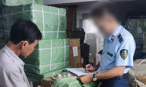 Cục QLTT TP.Hồ Chí Minh phát hiện gần 60.000 dụng cụ điện máy cầm tay, đồ ngũ kim các loại có dấu hiệu giả mạo nhãn hiệu