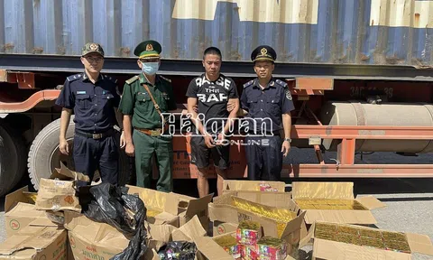 Quảng Bình: Phát hiện bắt vụ vận chuyển gần 300kg pháo lậu qua biên giới