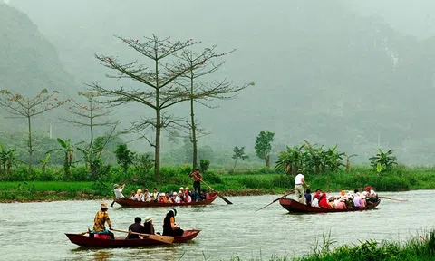 Hà Nội: Đề xuất Đề án đổi mới tổng thể công tác quản lý, bảo tồn phát huy giá trị quần thể Hương Sơn