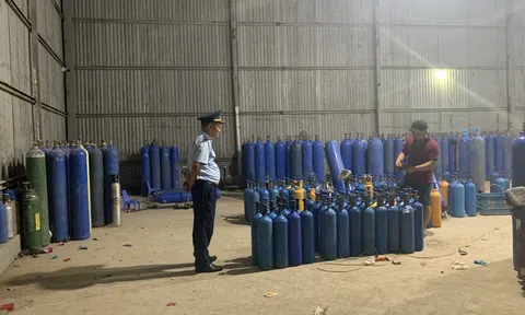 Bắc Ninh: Phát hiện hơn 1,3 tấn khí cười N2O có dấu hiệu không rõ nguồn gốc xuất xứ