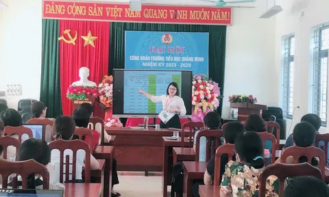 Nữ cán bộ xã thân thiện, sắc sảo, quyết liệt vì nhân dân