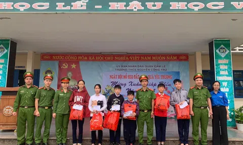 Mang Tết ấm đến học sinh nghèo, người dân khó khăn trên địa bàn Đà Nẵng