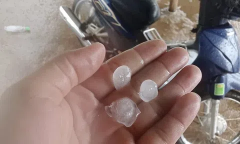 Miền núi Quảng Ngãi xuất hiện mưa đá