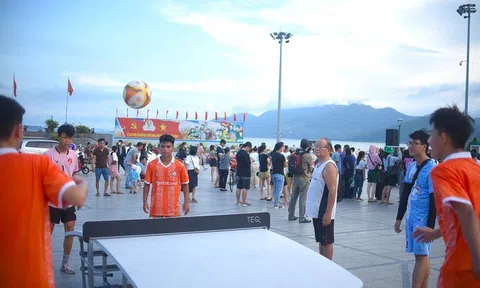 Người dân TP. Quy Nhơn (Bình Định) hào hứng trải nghiệm và chào đón Giải Teqball thế giới 2024