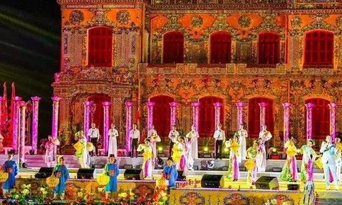 Khép lại tuần lễ sâu lắng Festival nghệ thuật Quốc tế Huế 2024