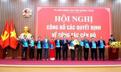 Quảng Ngãi công bố bộ máy lãnh đạo mới sau sáp nhập: 14 giám đốc sở chính thức nhận nhiệm vụ