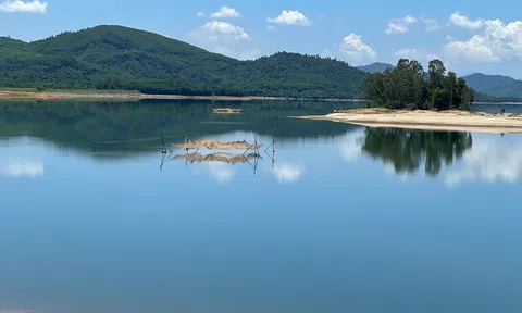 Khám phá vẻ đẹp Hồ Phú Ninh (Đà Nẵng) mùa nước cạn