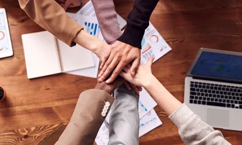 Tìm kiếm sức mạnh qua nhóm trí tuệ ưu tú