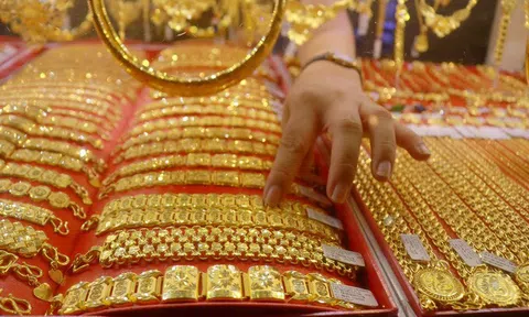 Giá vàng sáng 18/11 tăng 250 nghìn đồng/lượng