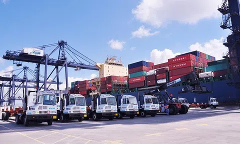 Giao thông kết nối liên vùng tạo tiền đề cho phát triển hệ thống cảng biển