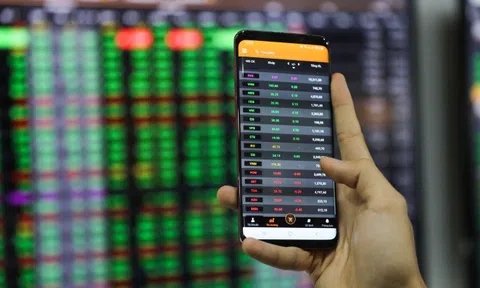 Nhà đầu tư cảnh giác khi được mời giao dịch trên sàn quốc tế: khuyến cáo của Ủy ban Chứng khoán Nhà nước