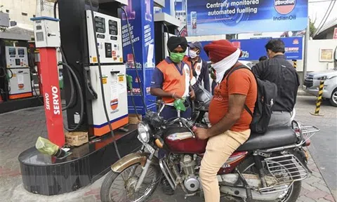 Giá dầu châu Á chiều 22/11 thoát khỏi mức “đáy” của bảy tuần