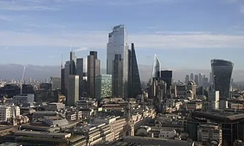 Nhà cung cấp năng lượng lớn thứ bảy nước Anh sụp đổ